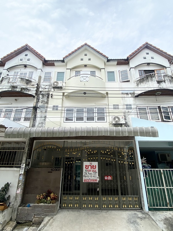 คุ้มมาก ขายทาวน์เฮ้าส์ 3 ชั้น พร้อมครัวเบเกอรี่ หมู่บ้านสุชา 2 เลียบคลองทวีวัฒนา หนองแขม รีโนเวทใหม่ ต่อเติมครบ โทร. 092-3914922