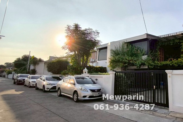 ขายโฮมออฟฟิศ ทาวน์อินทาวน์ ขนาด 67 ตร.วา 2 ชั้น