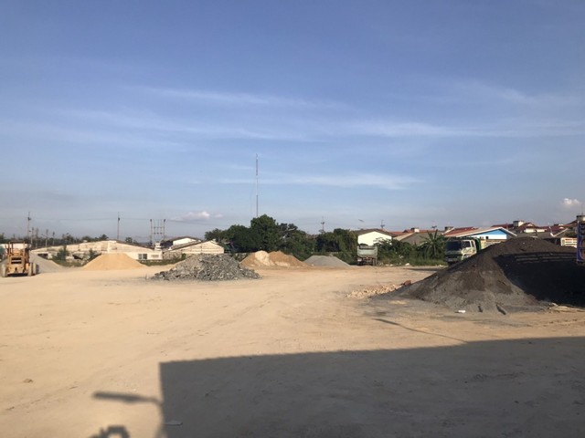 ขายที่ดิน 11 ไร่เศษ ติดถนนเพชรเกษมขาเข้าช่วงนครชัยศรี ทำโครงการ