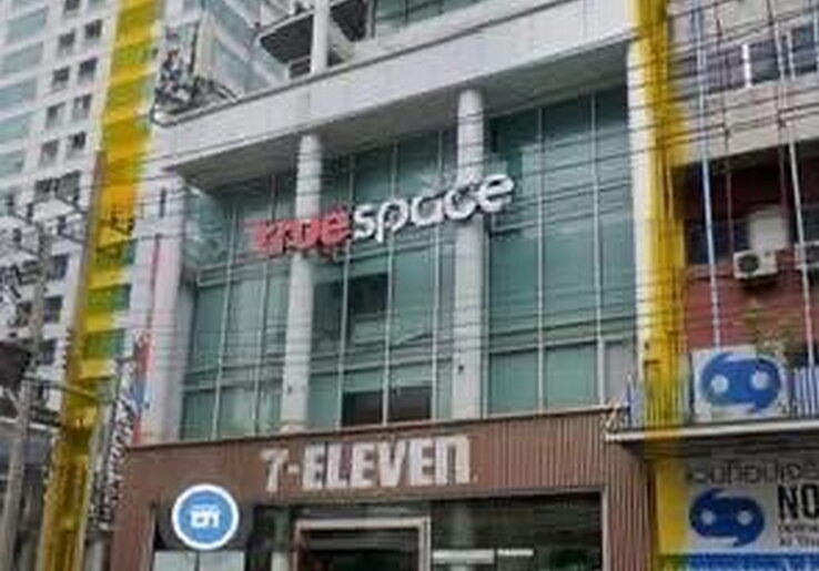 ขายอาคารพาณิชย์ 5.5 ชั้น พร้อมที่ดิน 61 ตร.วา ติดถนนอโศก