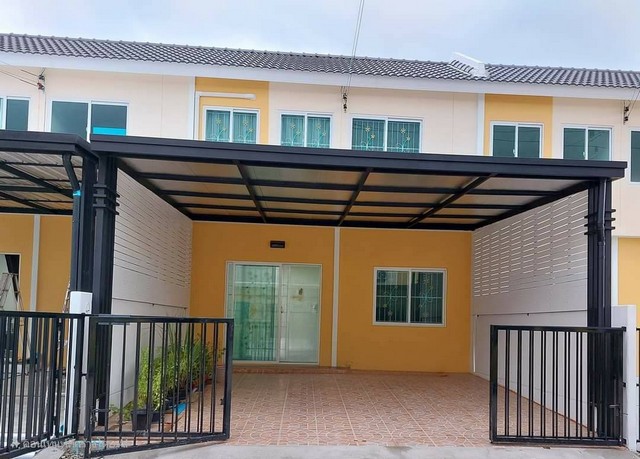 ขายทาวน์โฮม เดอะ คอนเนค 50 กรุงเทพ-ปทุมธานี 4นอน 3น้ำ ตรงข้ามบิ๊ก