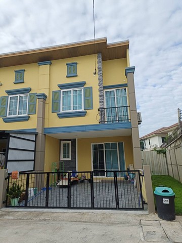 ขายทาวน์โฮม โกลเด้น ทาวน์ ติวานนท์ แจ้งวัฒนะ ใกล้โรบินสัน ศรีสมาน