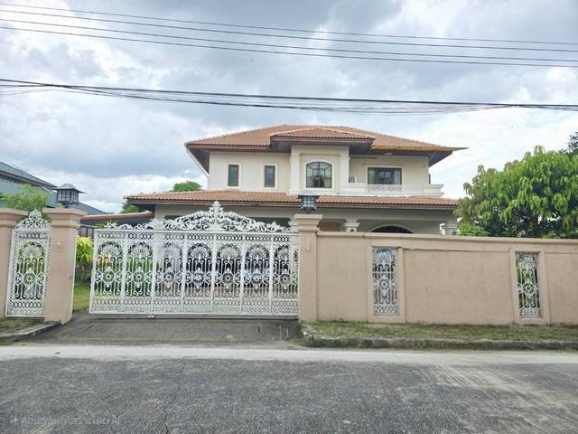 ขายถูก บ้านเดี่ยว เค.ซี.เลควิว รามคำแหง 118 ร่มรื่น ติดเลค บรรยาก