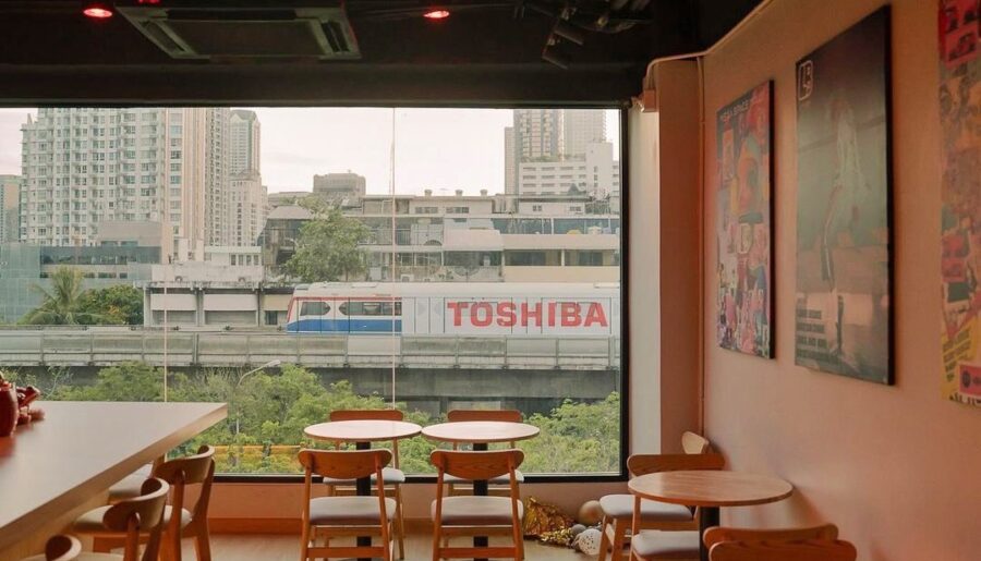 เซ้งร้านบาร์ ซอยสีลม 7 ติด BTS ช่องนนทรี วิวดีมาก