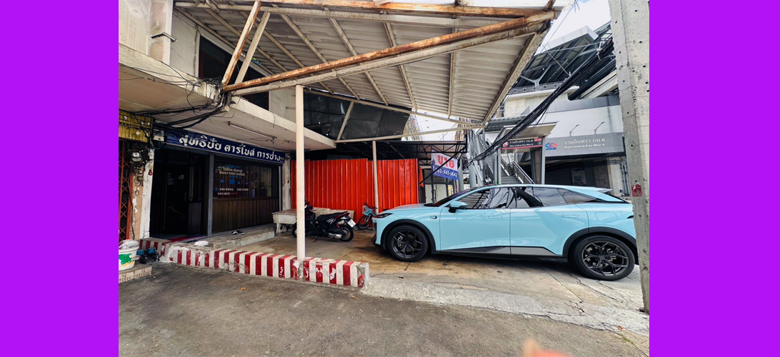 ขาย ตึกแถว-อาคารพาณิชย์ ขายขาดทุนถูกที่สุดในย่าน ตึกแถวห้องริม ติดถนนใหญ่รามอินทรา รามอินทรากม6 กู้เต็ม100%ติดรถไฟฟ้า
